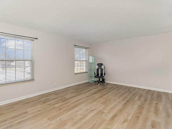 5th image of 3880 Priest Lake Dr APT 24