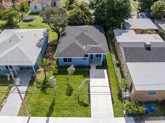 5th image of 1468 NW 51st St