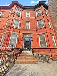 907 Jefferson Avenue