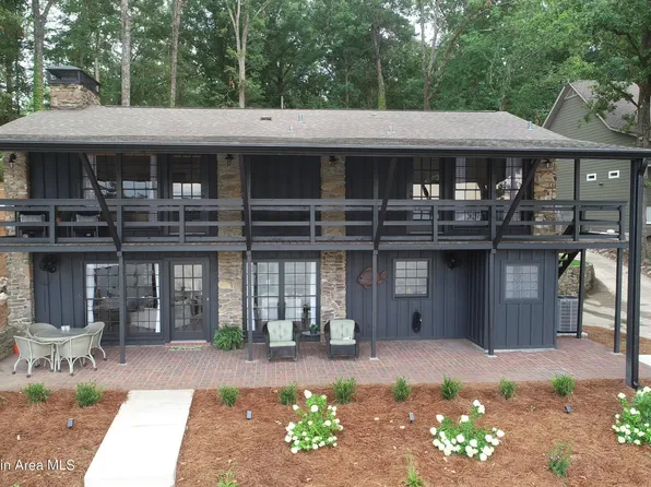 561 Dogwood Dr, Eclectic, AL 36024