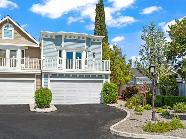 16979 Roberts Rd Unit 9, Los Gatos, CA 95032