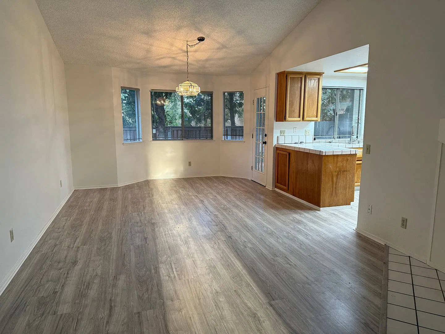 Beautiful 3 bedroom home for rent in Rocklin! — Photo 3