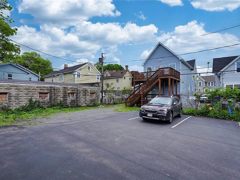 38 Tracy St #UP — Photo 24