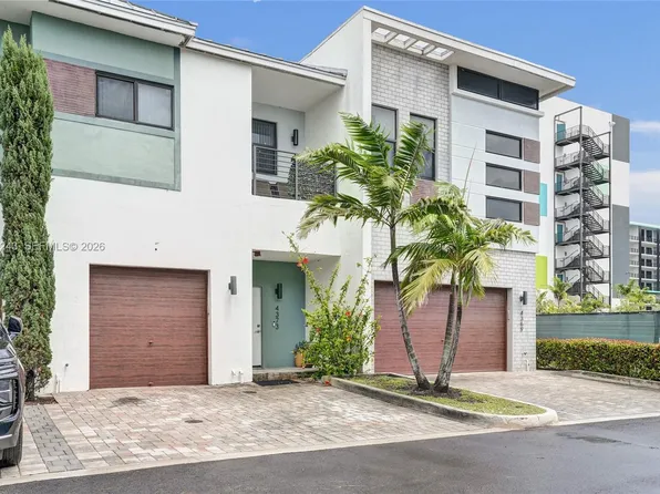 4373 NW 9th St, Plantation, FL 33317