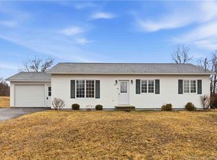 214 Neilson St, Woodstock, NB E7M2H9