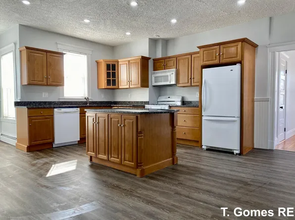 24 Hancock St #2, Peabody, MA 01960