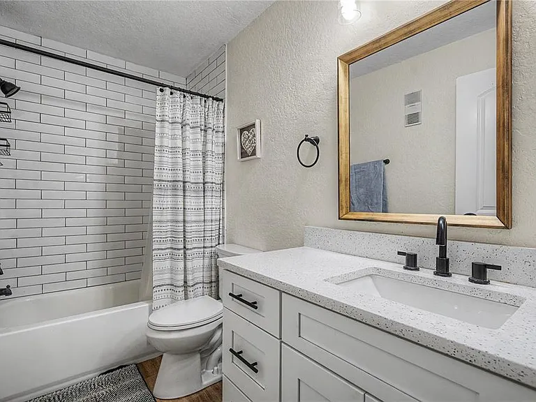 3266 Haviland Ct #303 — Photo 25