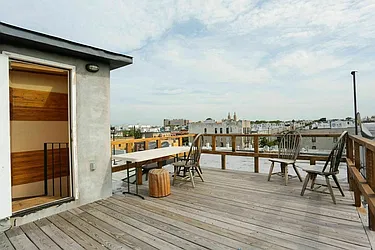 Rented by Nolita Group