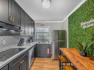 5513 Cutshaw Ct, Charlotte, NC 28215