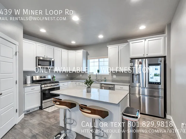 1439 W Miner Loop Rd — Photo 2