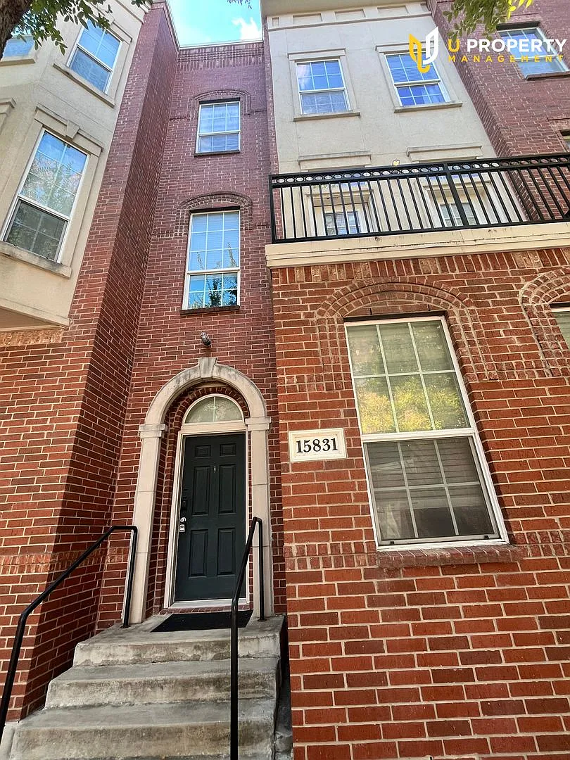 Great location, nice community! Dont miss it. — Photo 1