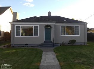 914 5th Ave SW, Puyallup, WA 98371