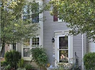 18708 Harmony Woods Ln, Germantown, MD 20874