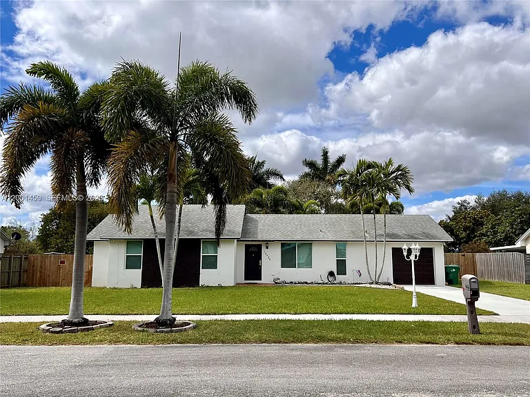 30920 SW 191st Ave — Photo 2
