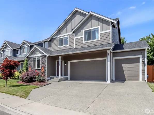 2707 179th Street E, Tacoma, WA 98445