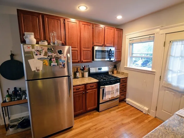 103 Welles Ave #1L — Photo 4