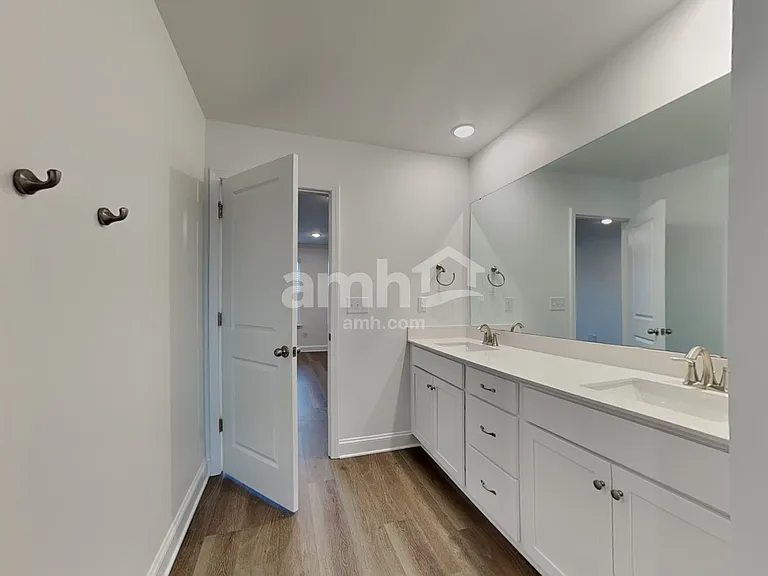 4709 Summit View Ct — Photo 14