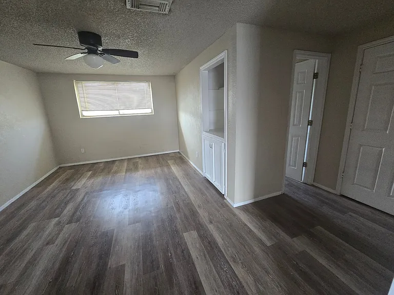 9850 La Branch Dr — Photo 11