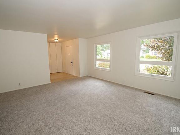 2nd image of 2904 Sampson St