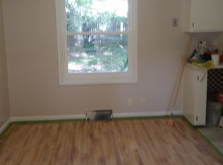 5530 SW 15th St, Topeka, KS 66604