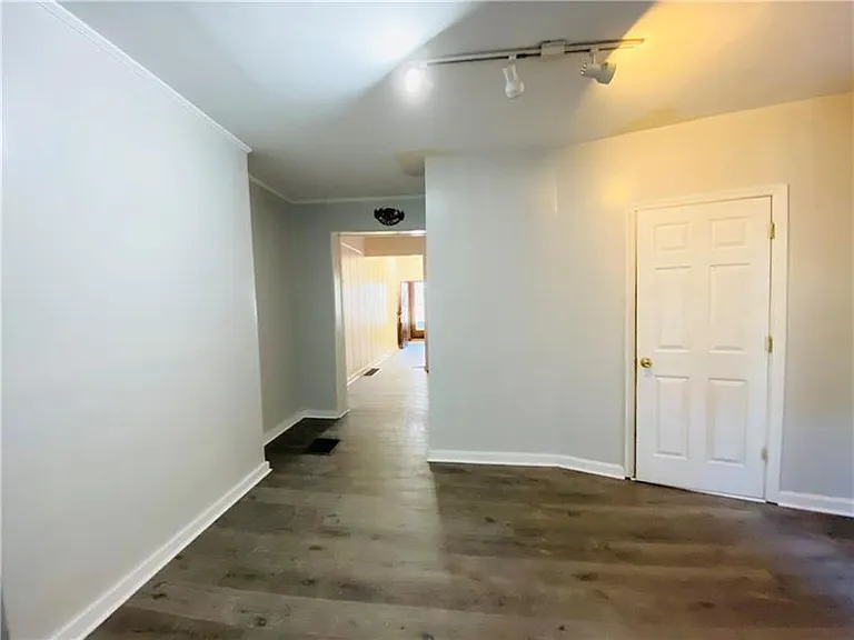 3209 Joe Hammer Sq — Photo 5