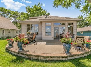 11448 Indian Beach Rd, Spicer, MN 56288