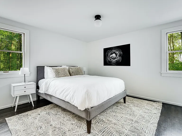 130 Town Ln — Photo 8