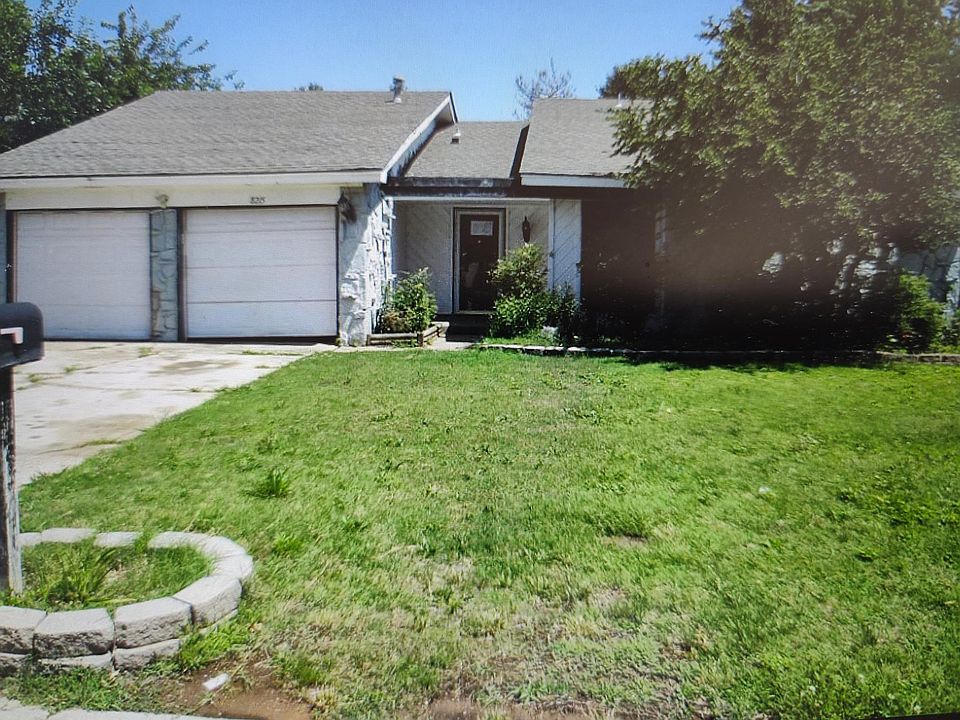 1st image of 8215 NW 85th St