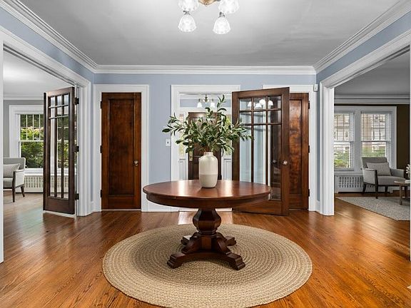 5th image of 1015 Olivia Ave