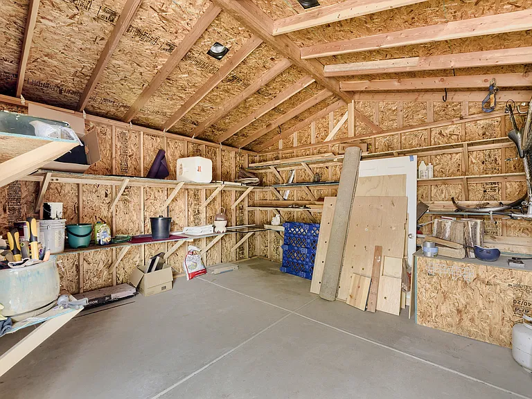 1326 S Clay St — Photo 20