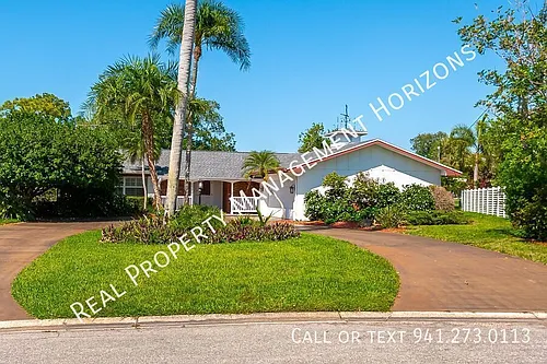 5217 Canterbury Dr Photo 1