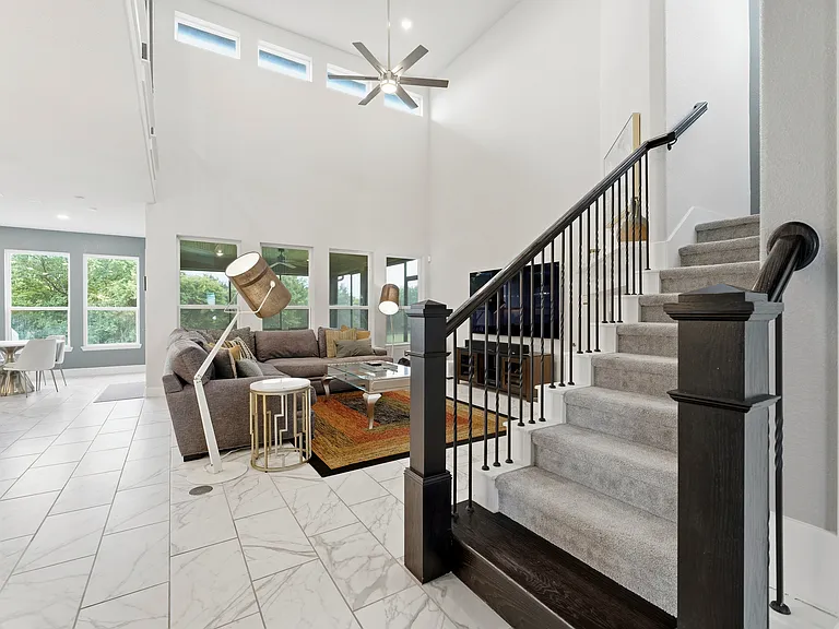 1921 Ordonez Dr — Photo 11