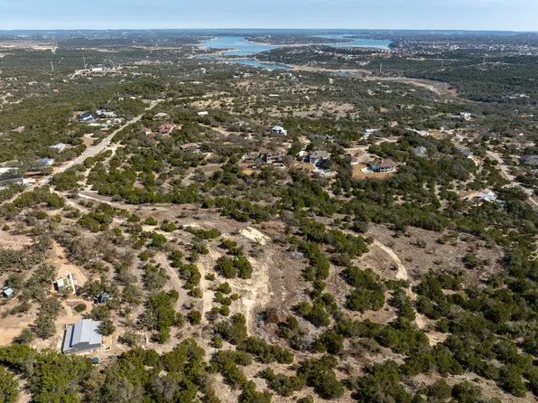 4115 Bob Wire Rd, Spicewood, TX 78669