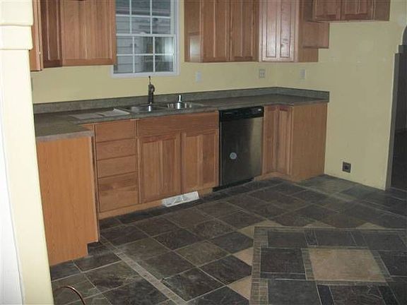 2nd image of 2533 E C St