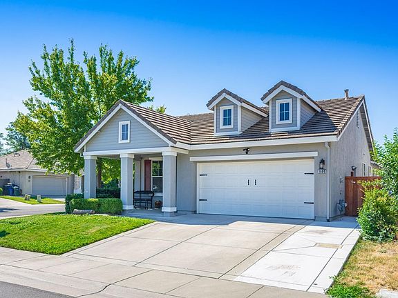 2nd image of 1604 Halo Ave