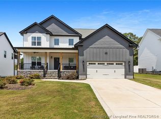 415 Stable Ct, Linden, NC 28356