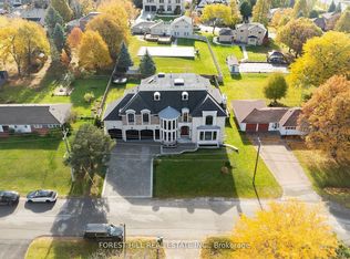 39 Patricia Dr E, King, ON L7B 1H5