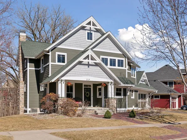 219 Rutherford Rd, Stillwater, MN 55082