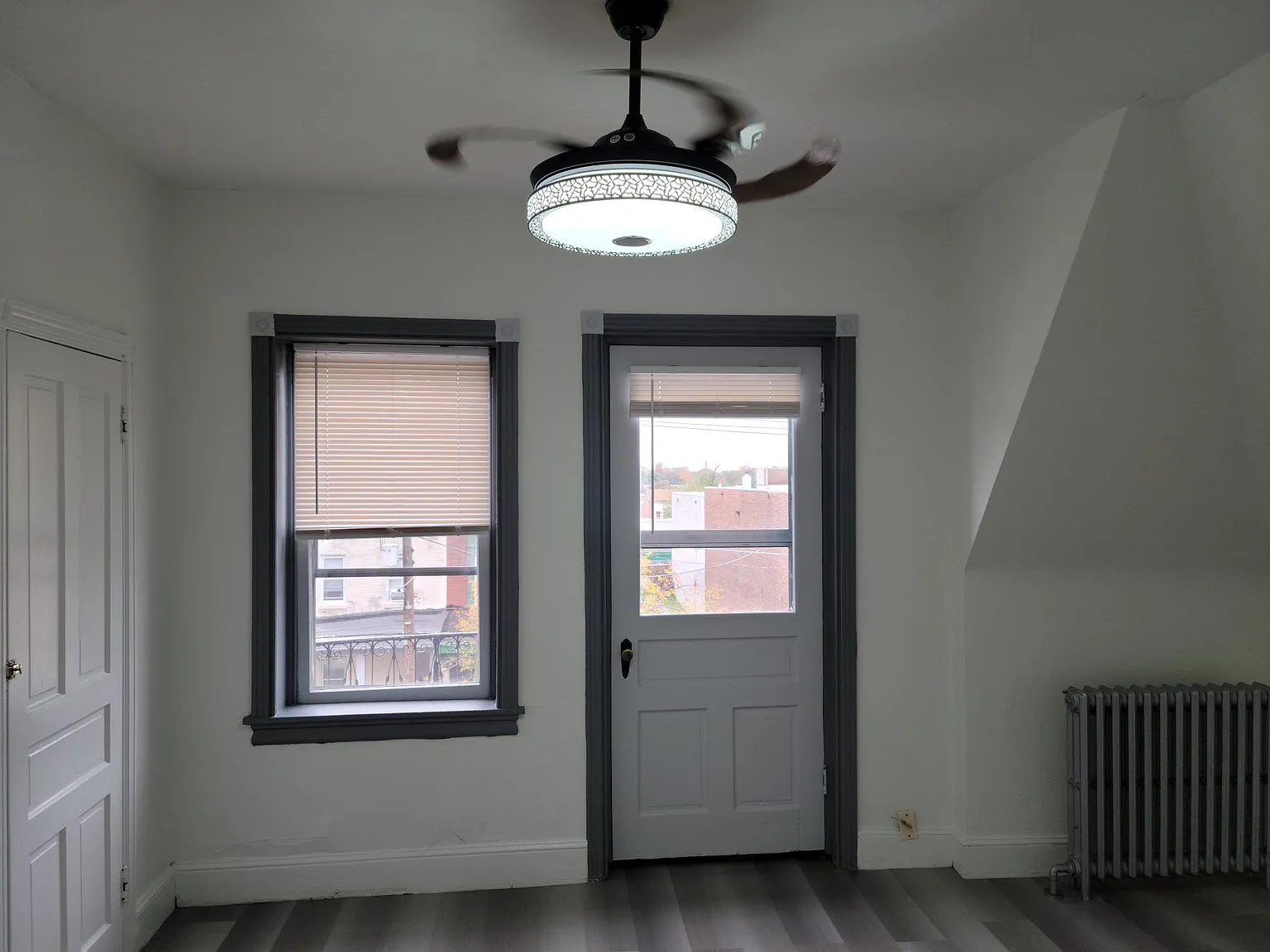 Studio, $845 — Photo 4