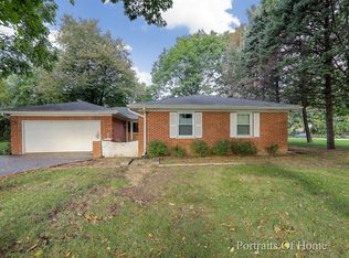 840 S Benton St, Palatine, IL 60067