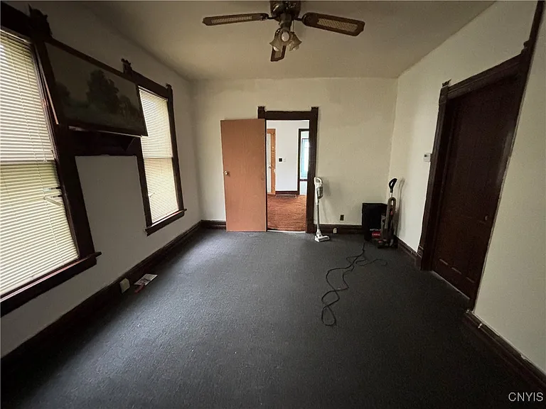 304 Hartson St — Photo 11