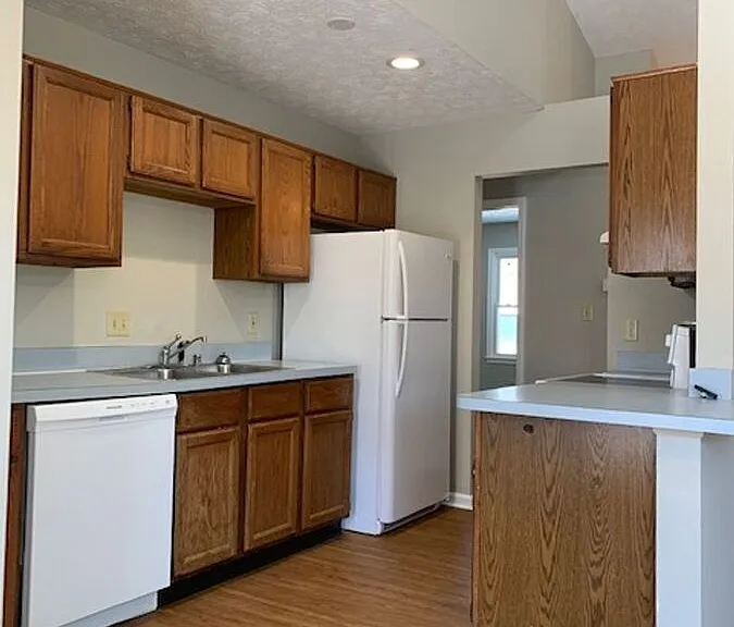 1412 Ritchie Ct — Photo 17