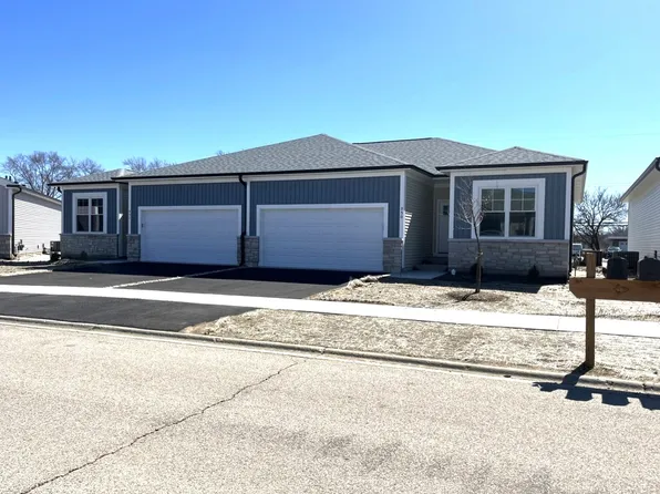 950 Partridge Cir, Marengo, IL 60152