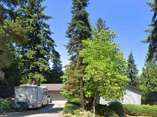 17716 NE 12th Street, Bellevue, WA 98008