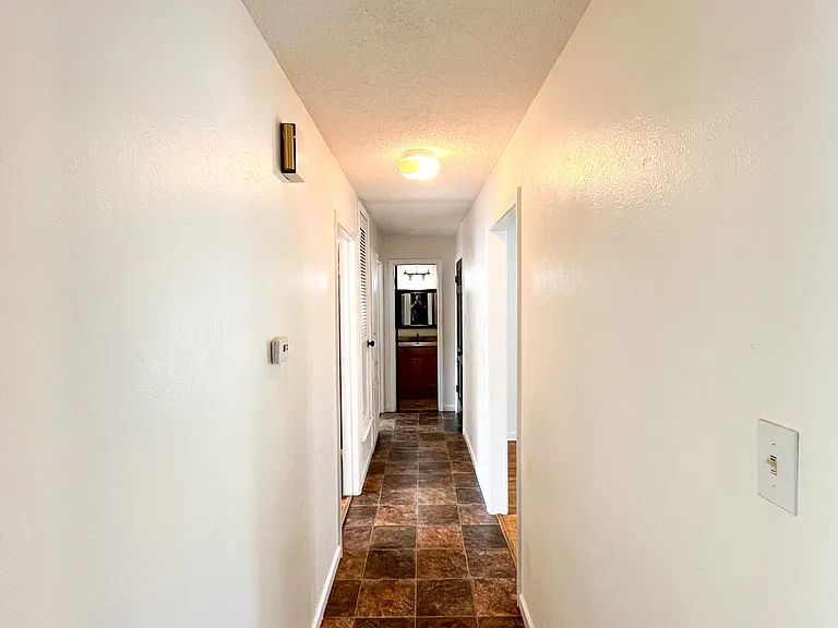 507 Kate St — Photo 17