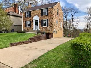 909 Rolling Rock Rd, Pittsburgh, PA 15234