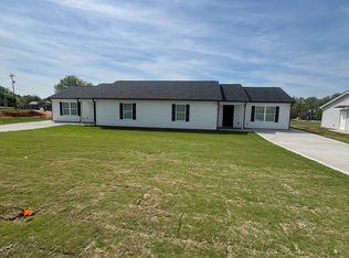 498 Bernice Snow Rd, Greer, SC 29651