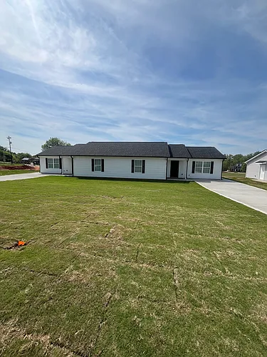 498 Bernice Snow Rd Photo 1