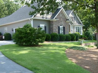 4 Walking Horse Dr NW, Rome, GA 30165