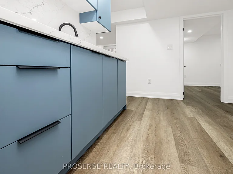 40 Allness Rd #BASEMENT — Photo 9